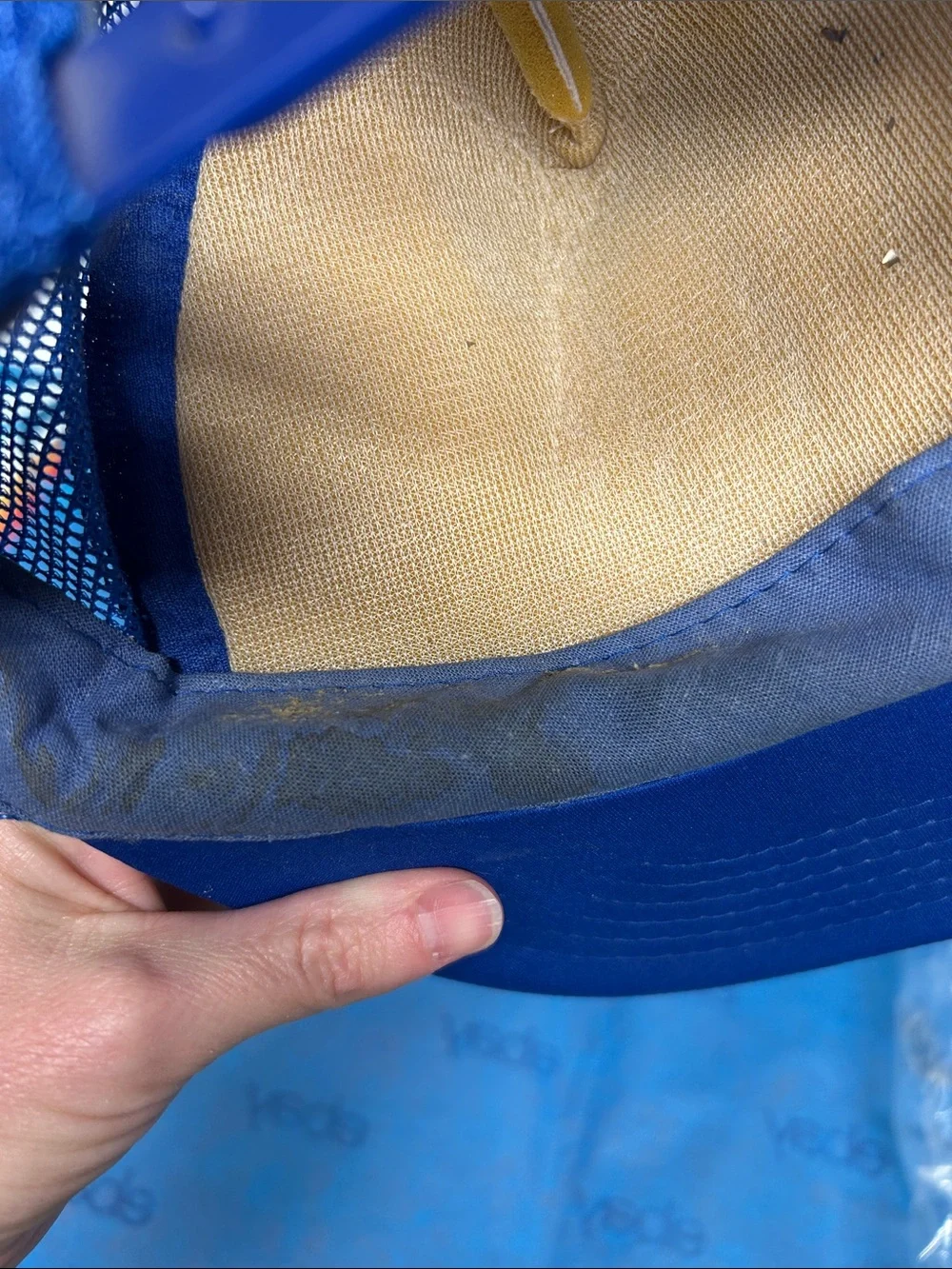 D&G Blue and White Sportswear Cap with Red Accent Logo vintage